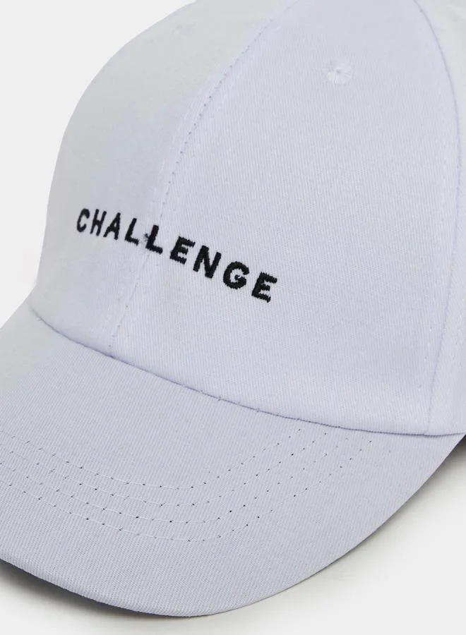 ستايلي كاب بيسبول بتفاصيل مُطرّزة